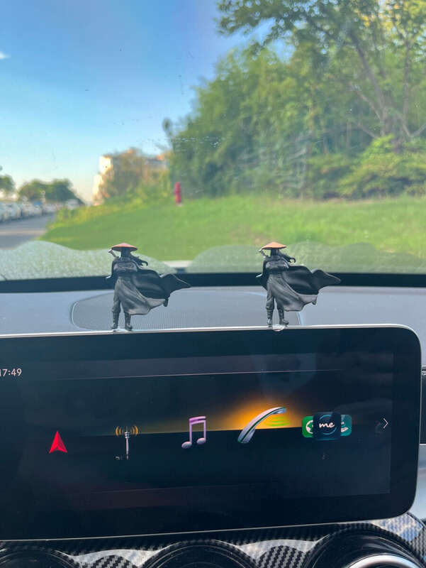 Hanjiang Lonely Shadow Style Xiake Ornament Jianghu Ancient Swordsman Center Console Display Car Decoration_autovado.com